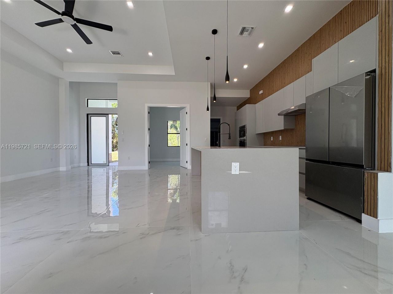 6186 N Everglades Blvd, Naples, FL 34120 Photo