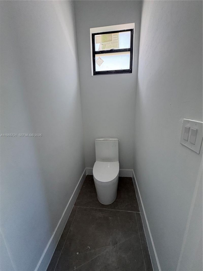 6186 N Everglades Blvd, Naples, FL 34120 Photo