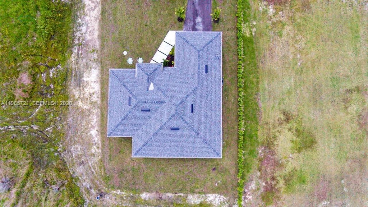 6186 N Everglades Blvd, Naples, FL 34120 Photo