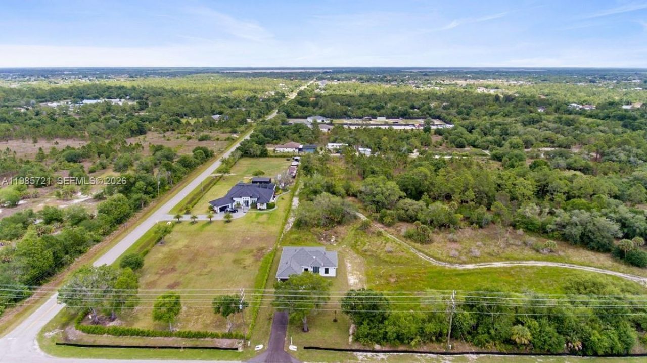 6186 N Everglades Blvd, Naples, FL 34120 Photo