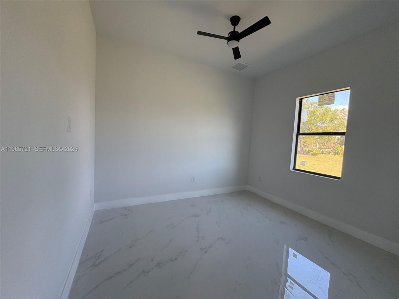 6186 N Everglades Blvd, Naples, FL 34120 Photo