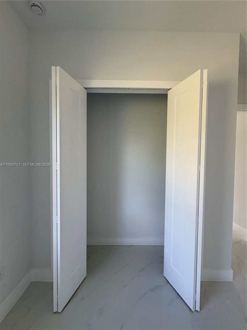 6186 N Everglades Blvd, Naples, FL 34120 Photo