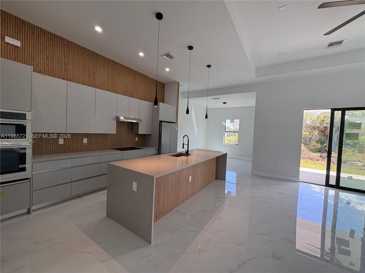 6186 N Everglades Blvd, Naples, FL 34120 Photo