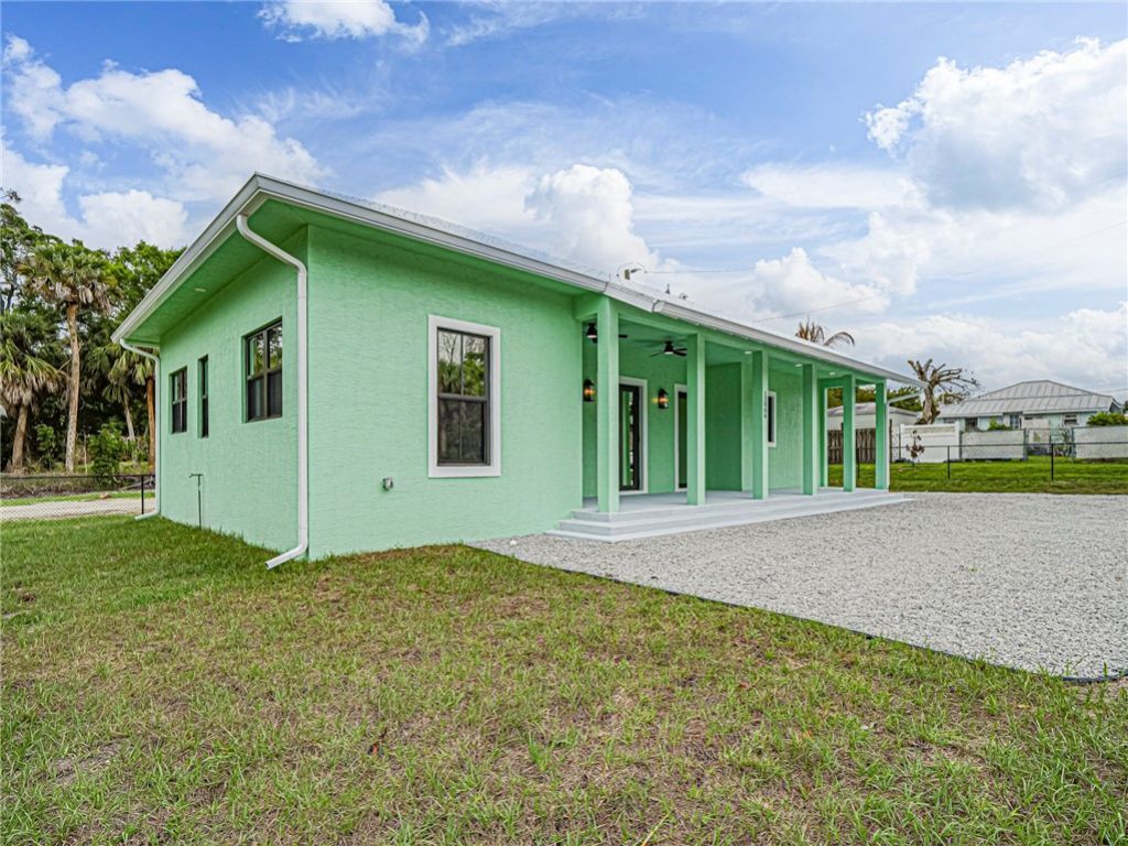 12906 83rd Avenue, Sebastian, FL 32958 Photo