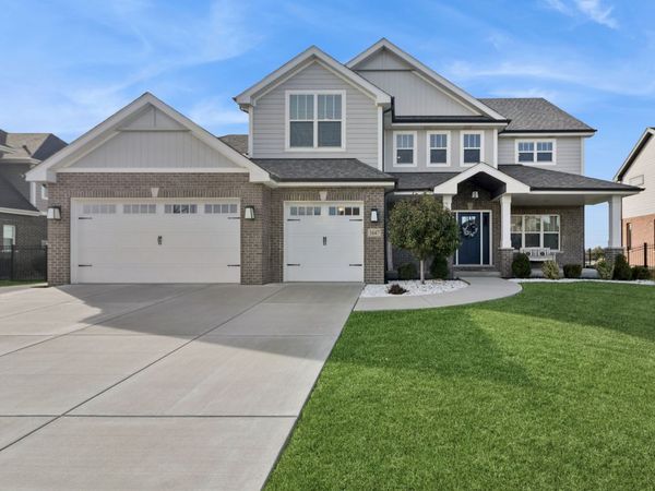 1647 Cobb Street , New Lenox, IL 60451