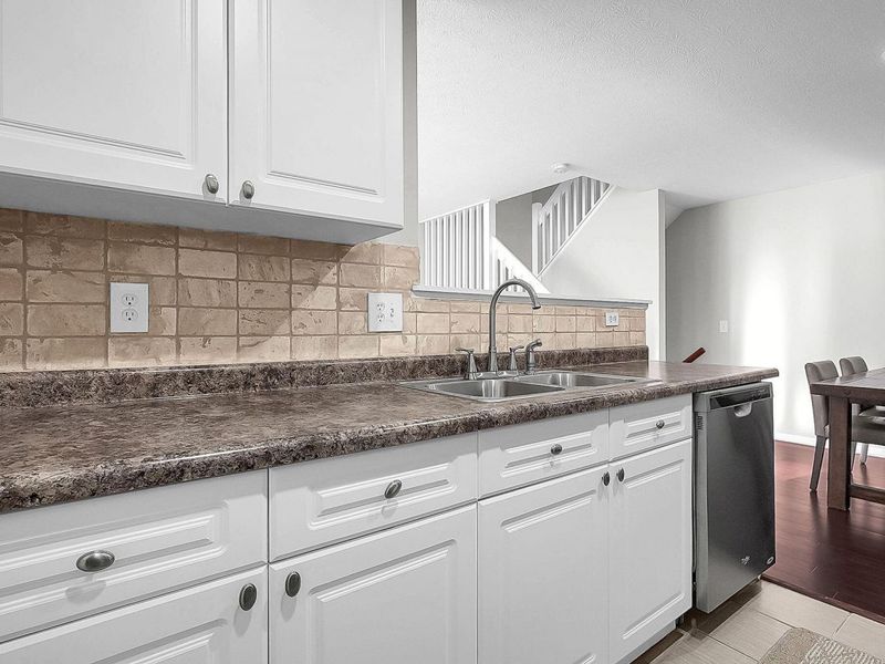 5959 Ferdinand Drive, New Albany, OH 43054 Photo 10