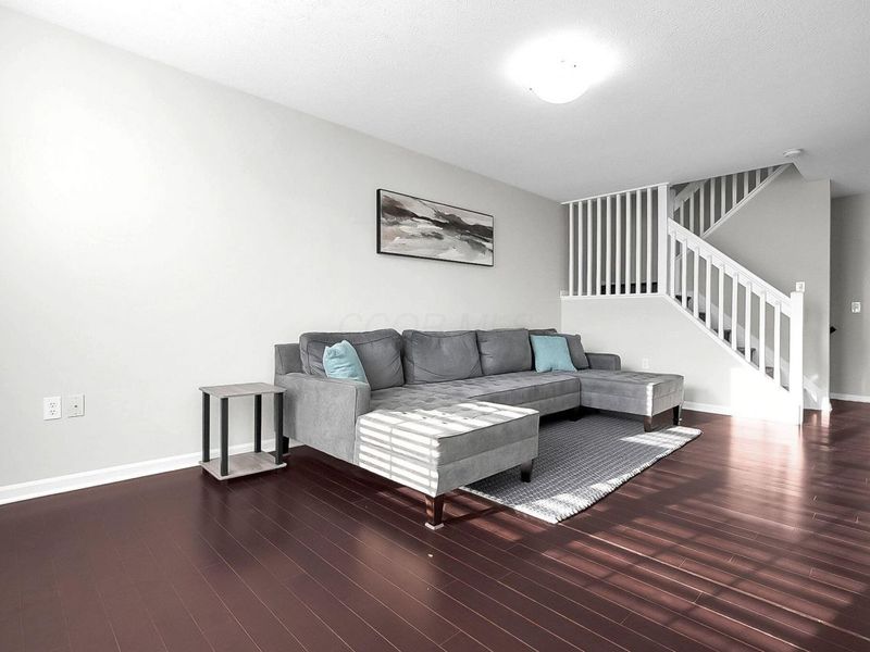 5959 Ferdinand Drive, New Albany, OH 43054 Photo 4