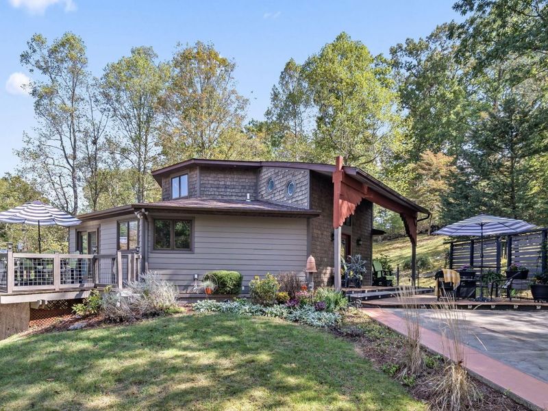 223 Virginia Lane, Waverly, OH 45690 Photo 2