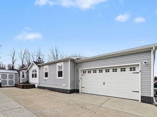 13573 Hawaii Avenue, Eagle, MI 48822