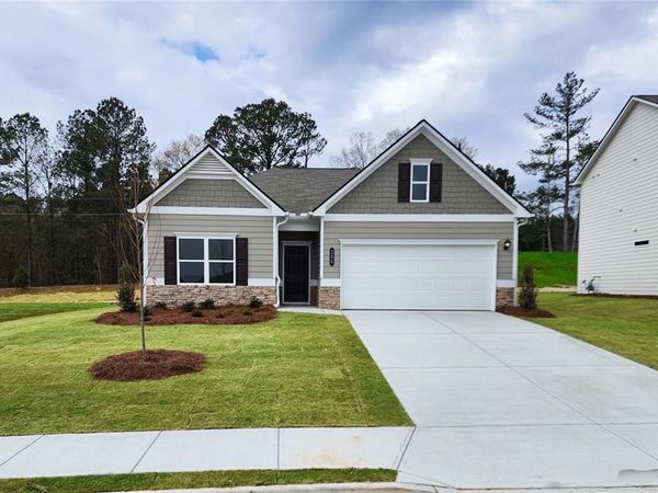 205 Oakmont Drive, Dallas, GA 30132