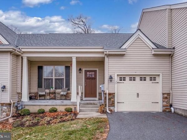 139 HARLOW POINTE COURT, LANDENBERG, PA 19350