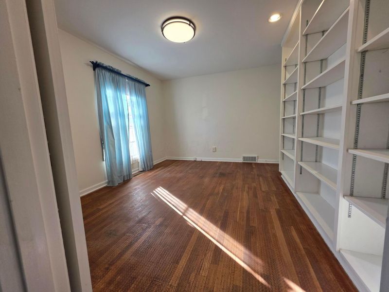 5910 Rock Hill Road , Columbus, OH 43213 Photo 8