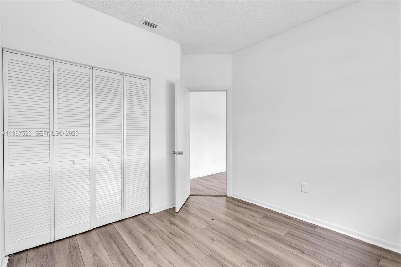 1701 NW 96th Ter , Unit 1C, Pembroke Pines, FL 33024 Photo