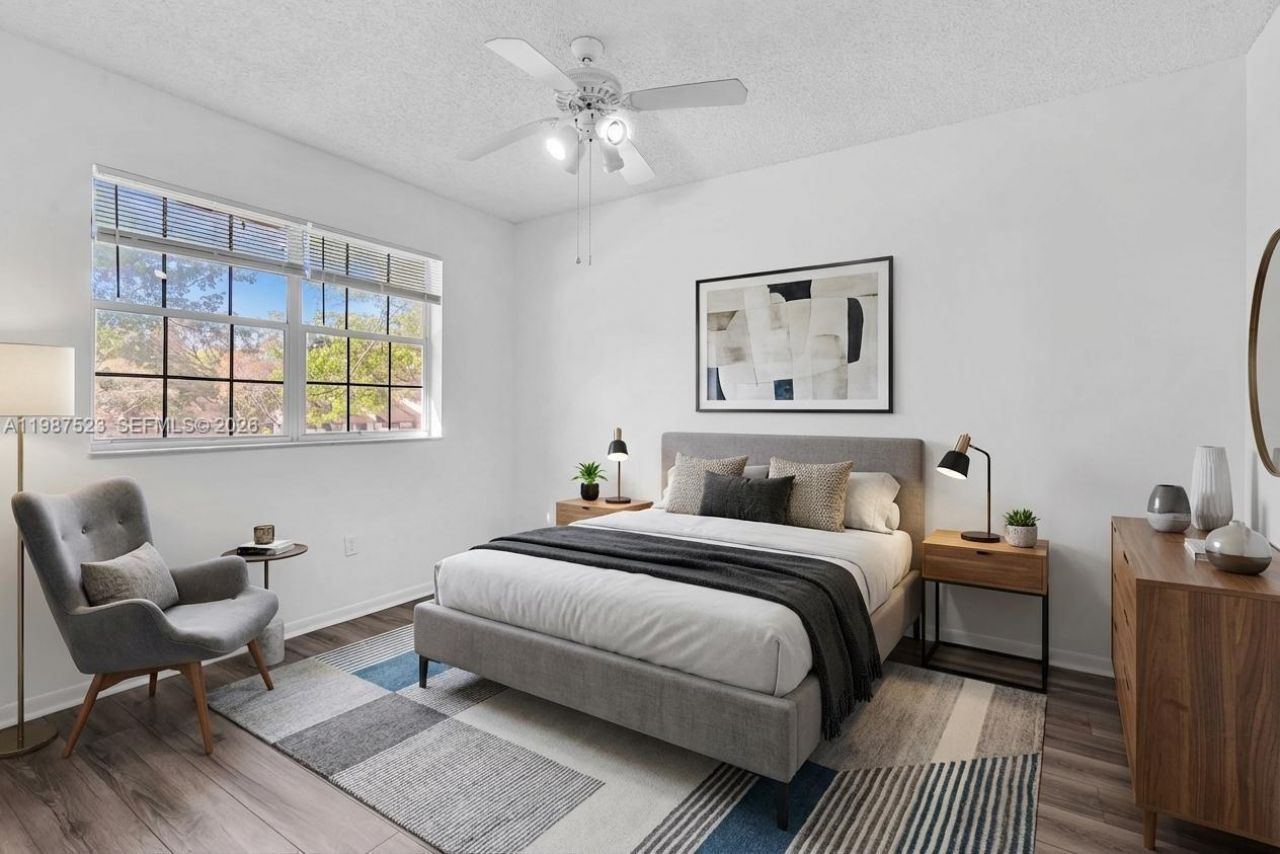 1701 NW 96th Ter , Unit 1C, Pembroke Pines, FL 33024 Photo