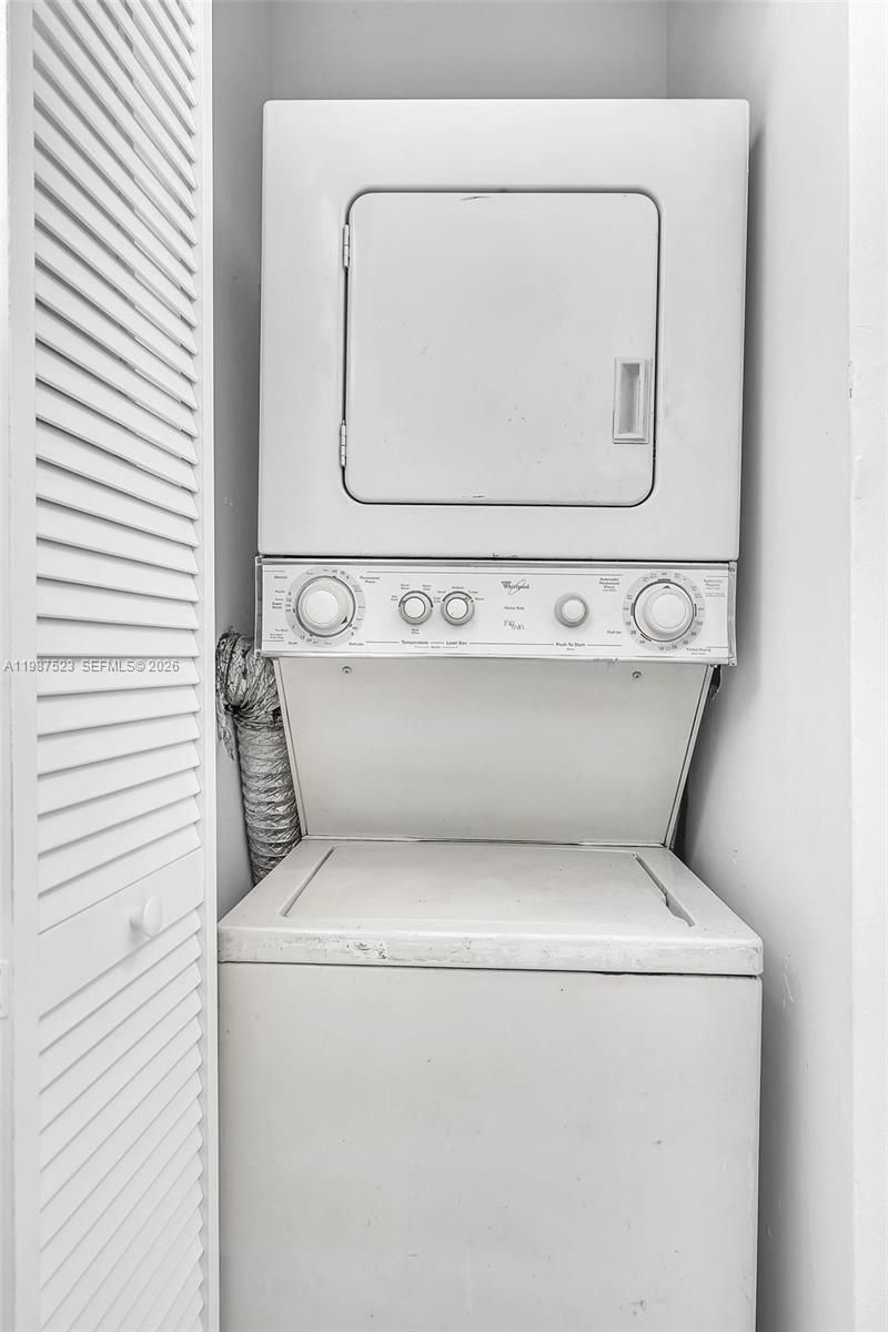 1701 NW 96th Ter , Unit 1C, Pembroke Pines, FL 33024 Photo