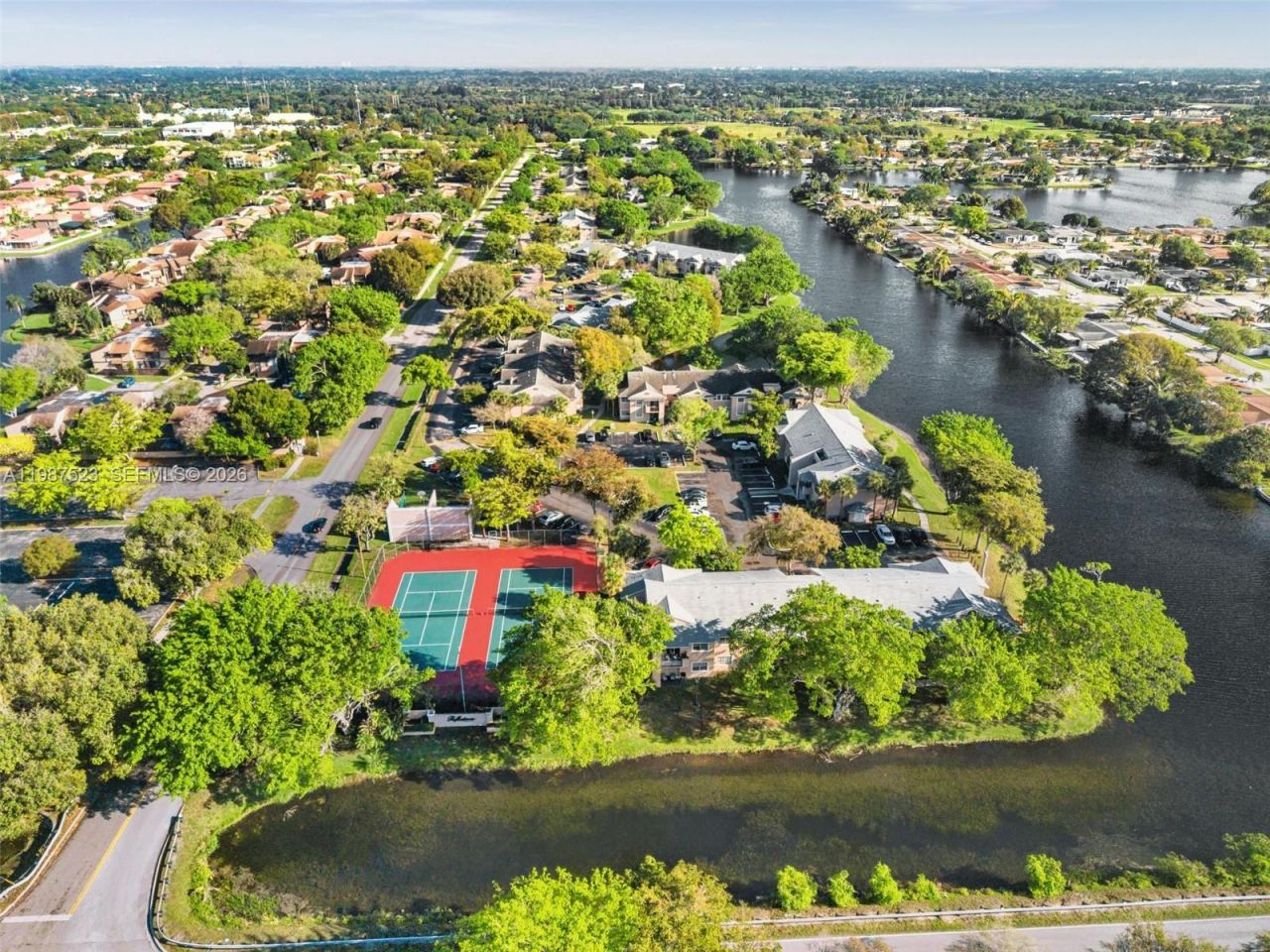 1701 NW 96th Ter , Unit 1C, Pembroke Pines, FL 33024 Photo