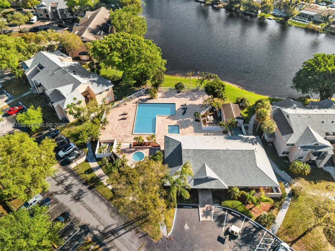 1701 NW 96th Ter , Unit 1C, Pembroke Pines, FL 33024 Photo
