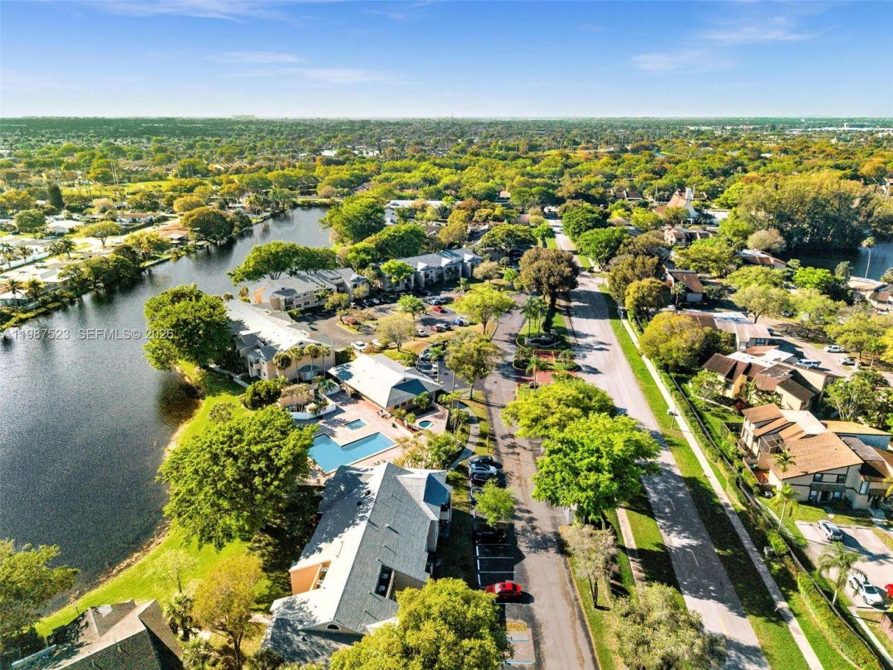 1701 NW 96th Ter , Unit 1C, Pembroke Pines, FL 33024 Photo