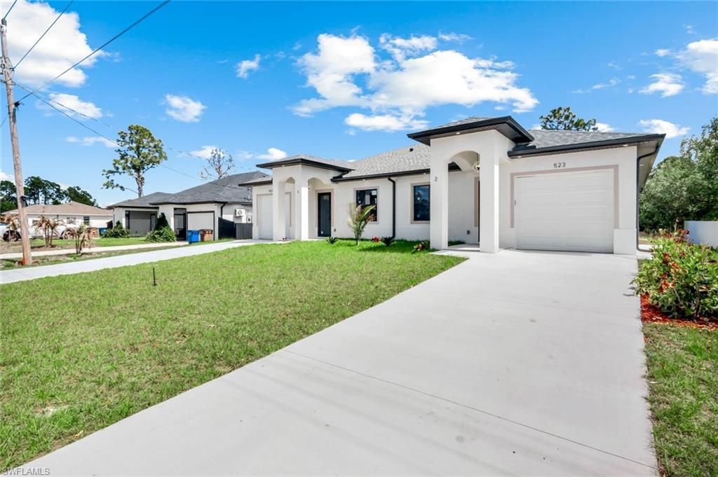 521 Lillon Ave S, Lehigh Acres, FL 33974 Photo