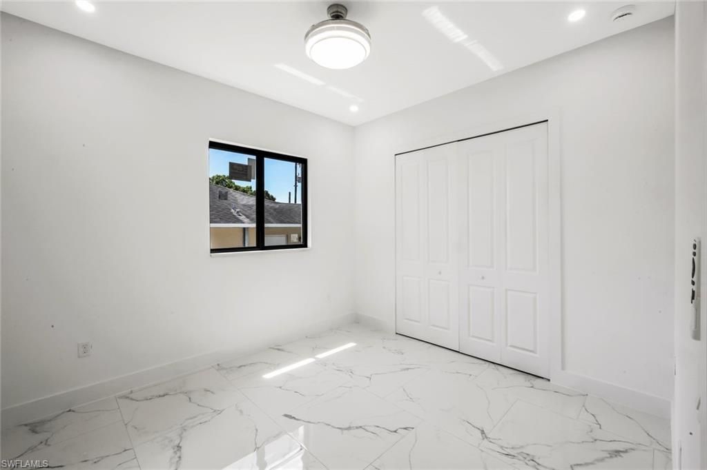 521 Lillon Ave S, Lehigh Acres, FL 33974 Photo