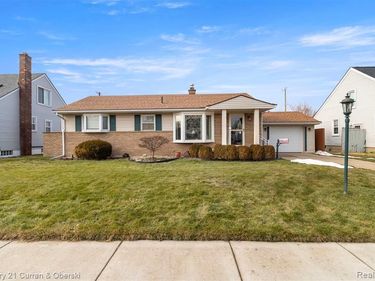 19531 Wood Street, Melvindale, MI 48122