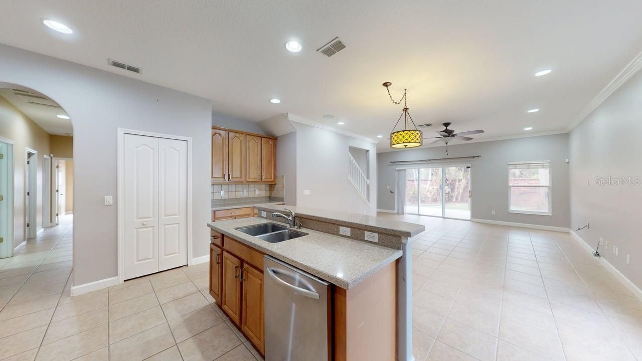 5108 Legacy Oaks Drive , Orlando, FL 32839 Photo