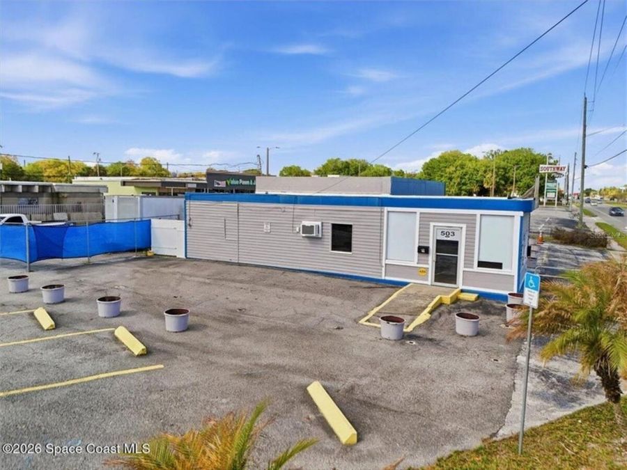 Property Image 4