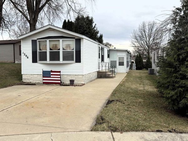 1206 Spring Circle, BELVIDERE, IL 61008