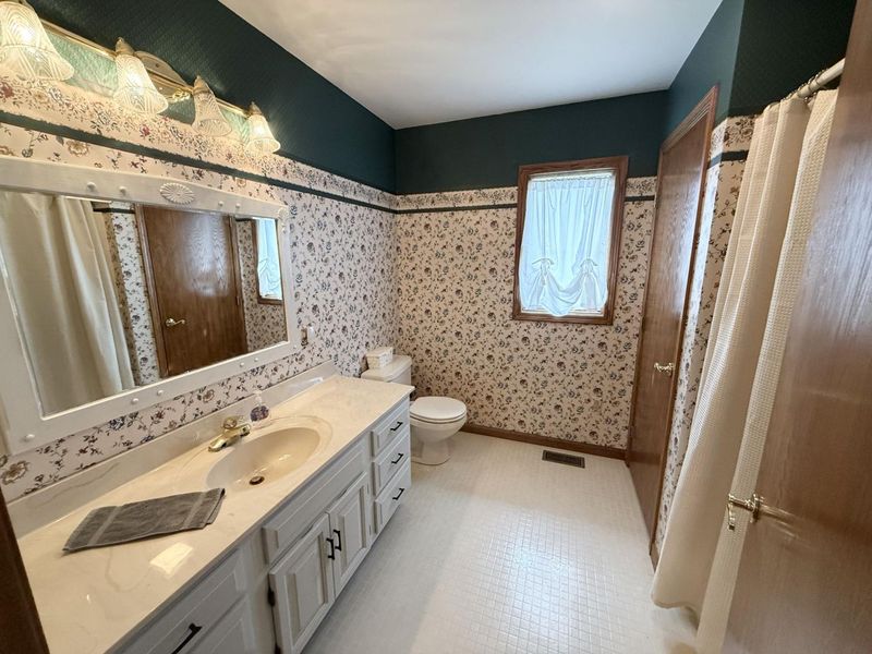 1013 W Vine Street, Coldwater, OH 45828 Photo 12