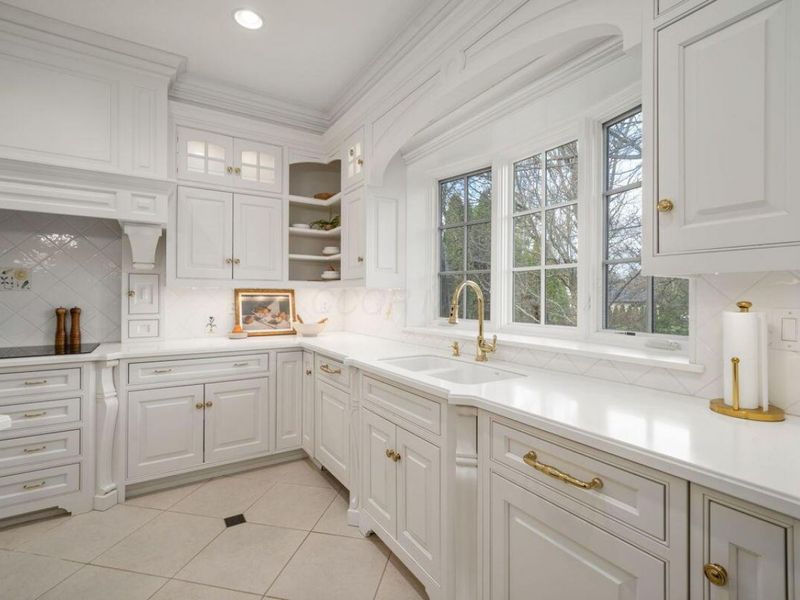 2528 Onandaga Drive, Columbus, OH 43221 Photo 27