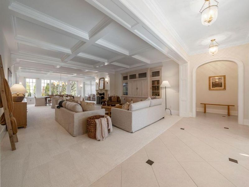 2528 Onandaga Drive, Columbus, OH 43221 Photo 35