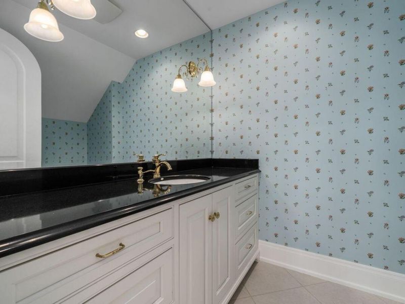 2528 Onandaga Drive, Columbus, OH 43221 Photo 68