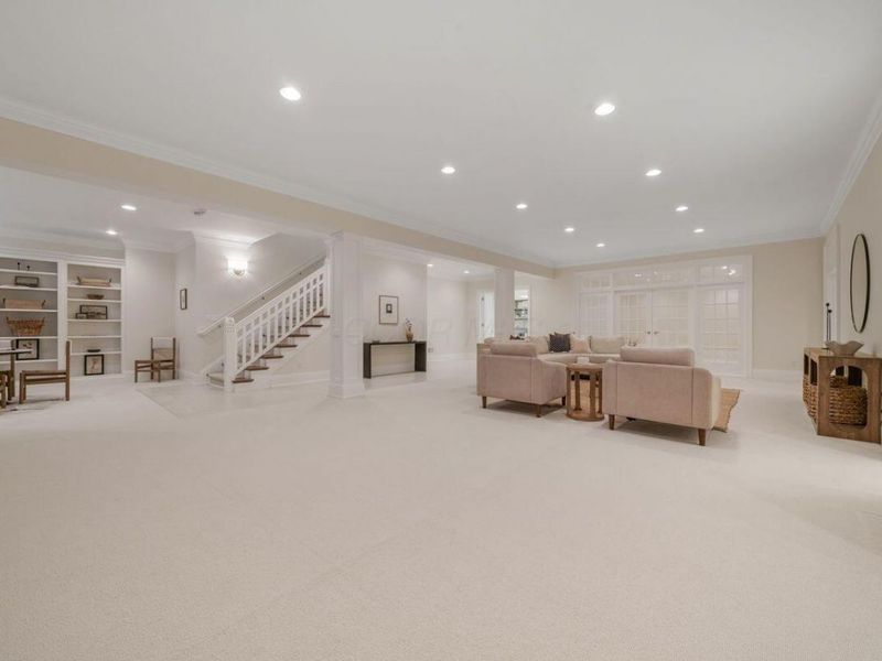 2528 Onandaga Drive, Columbus, OH 43221 Photo 73