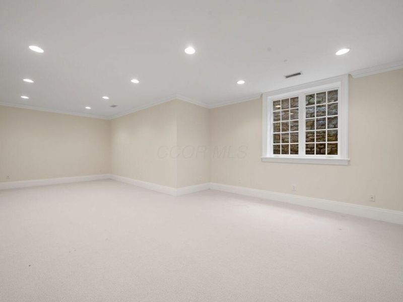 2528 Onandaga Drive, Columbus, OH 43221 Photo 79