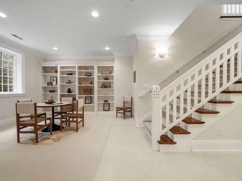 2528 Onandaga Drive, Columbus, OH 43221 Photo 92