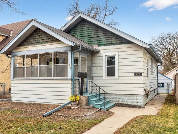 673 Hamline Avenue S, Saint Paul, MN 55116