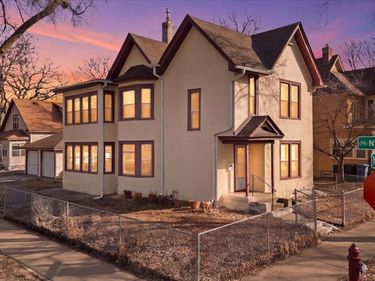 1001 26th Avenue NE, Minneapolis, MN 55418