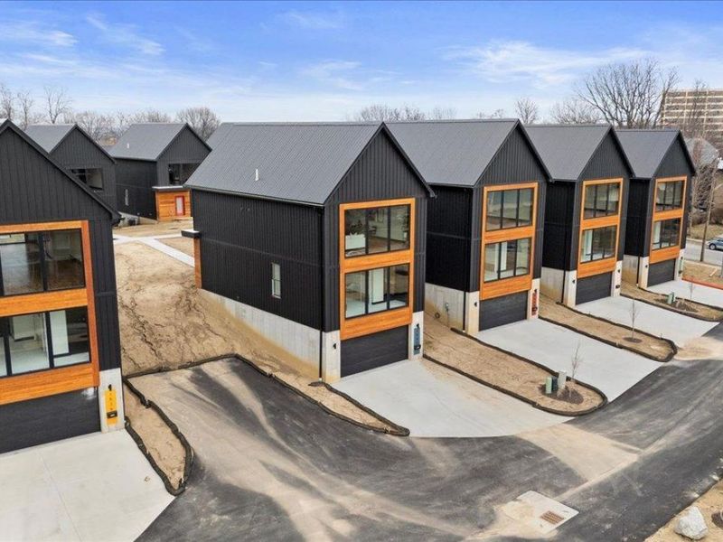 3539 Eden Avenue, Cincinnati, OH 45229 Photo 2