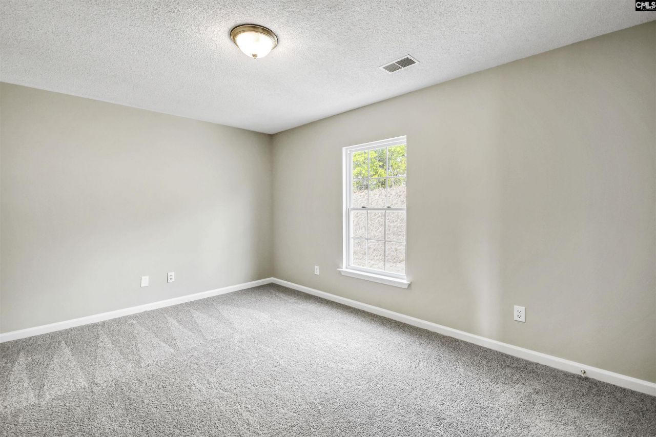 112 Wesley Court Photo 22