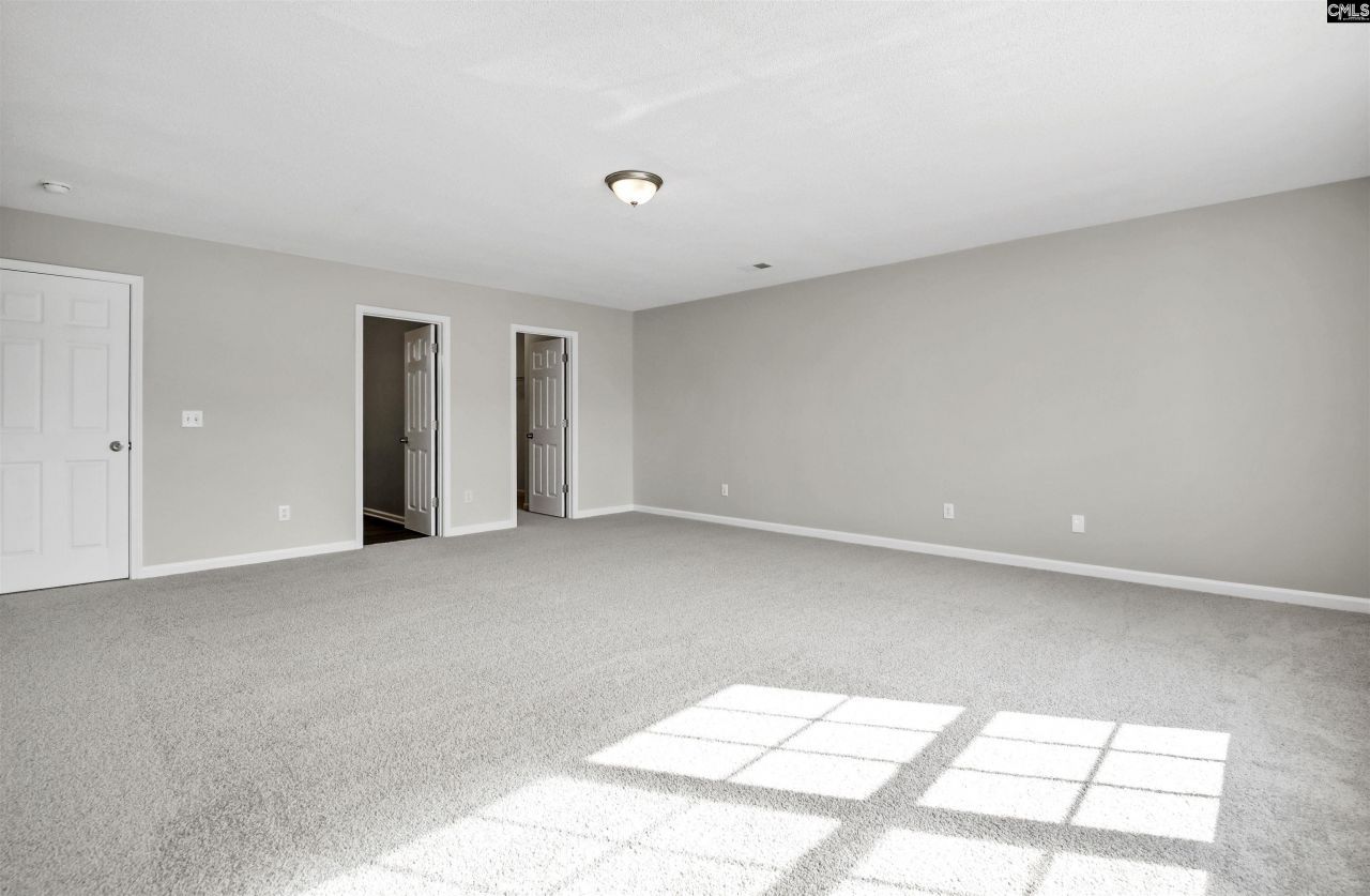 112 Wesley Court Photo 30