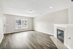 112 Wesley Court photo 4