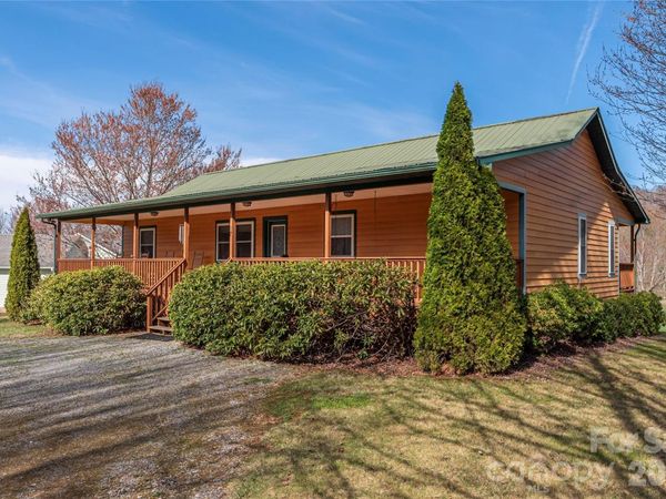 57 Gloria Way, Waynesville, NC 28785