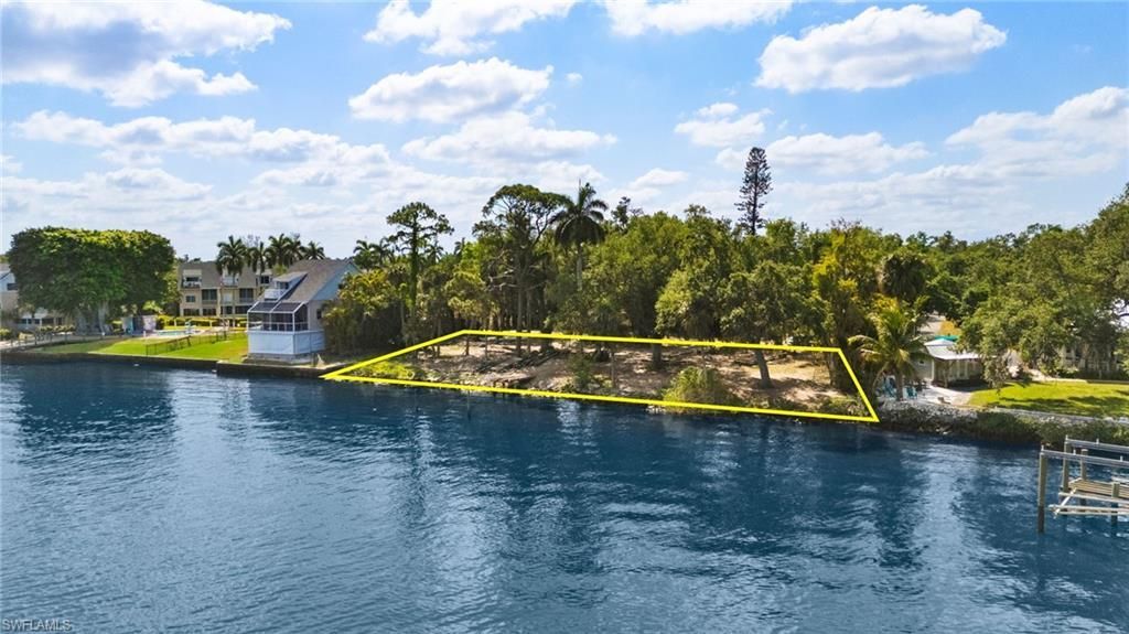 3541-3543 E Riverside Dr , Fort Myers, FL 33916 Photo