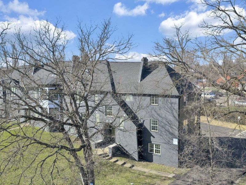 2080-2090 E 5th Avenue, Columbus, OH 43219 Photo 1