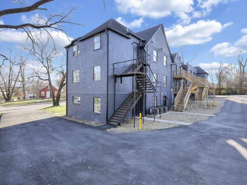 2080-2090 E 5th Avenue, Columbus, OH 43219 Photo 11