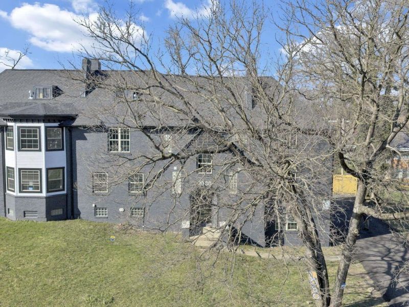 2080-2090 E 5th Avenue, Columbus, OH 43219 Photo 3