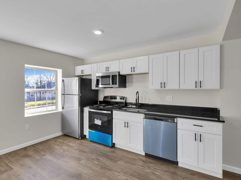 2080-2090 E 5th Avenue, Columbus, OH 43219 Photo 44