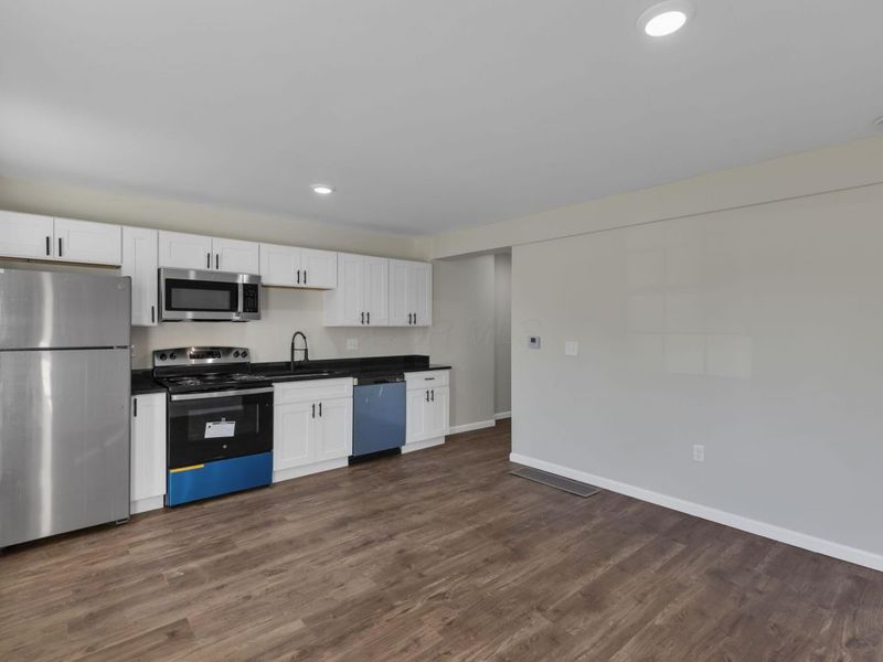 2080-2090 E 5th Avenue, Columbus, OH 43219 Photo 46