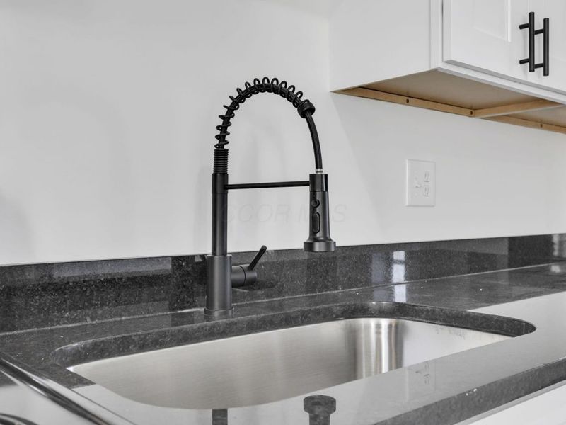 2080-2090 E 5th Avenue, Columbus, OH 43219 Photo 47