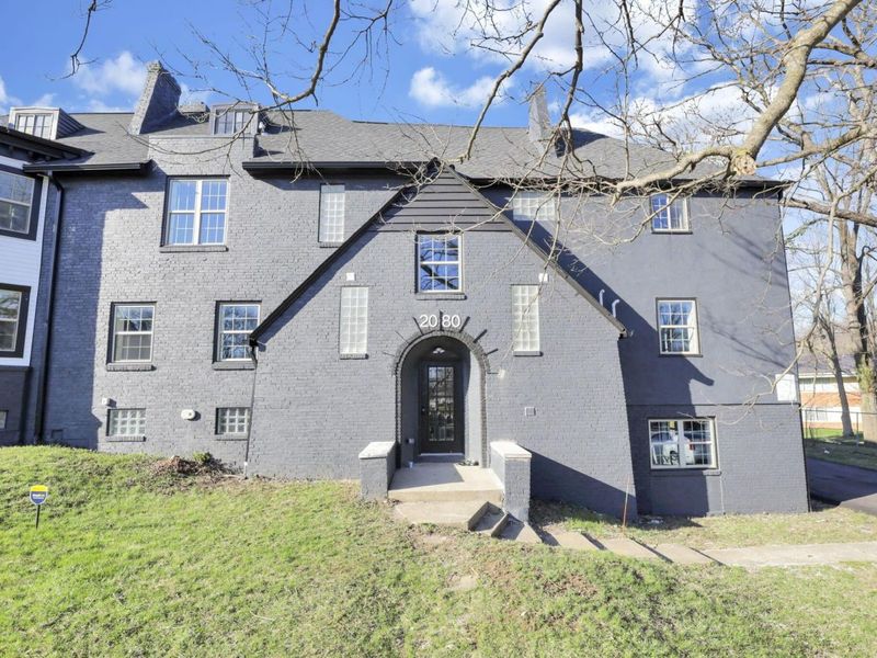 2080-2090 E 5th Avenue, Columbus, OH 43219 Photo 6